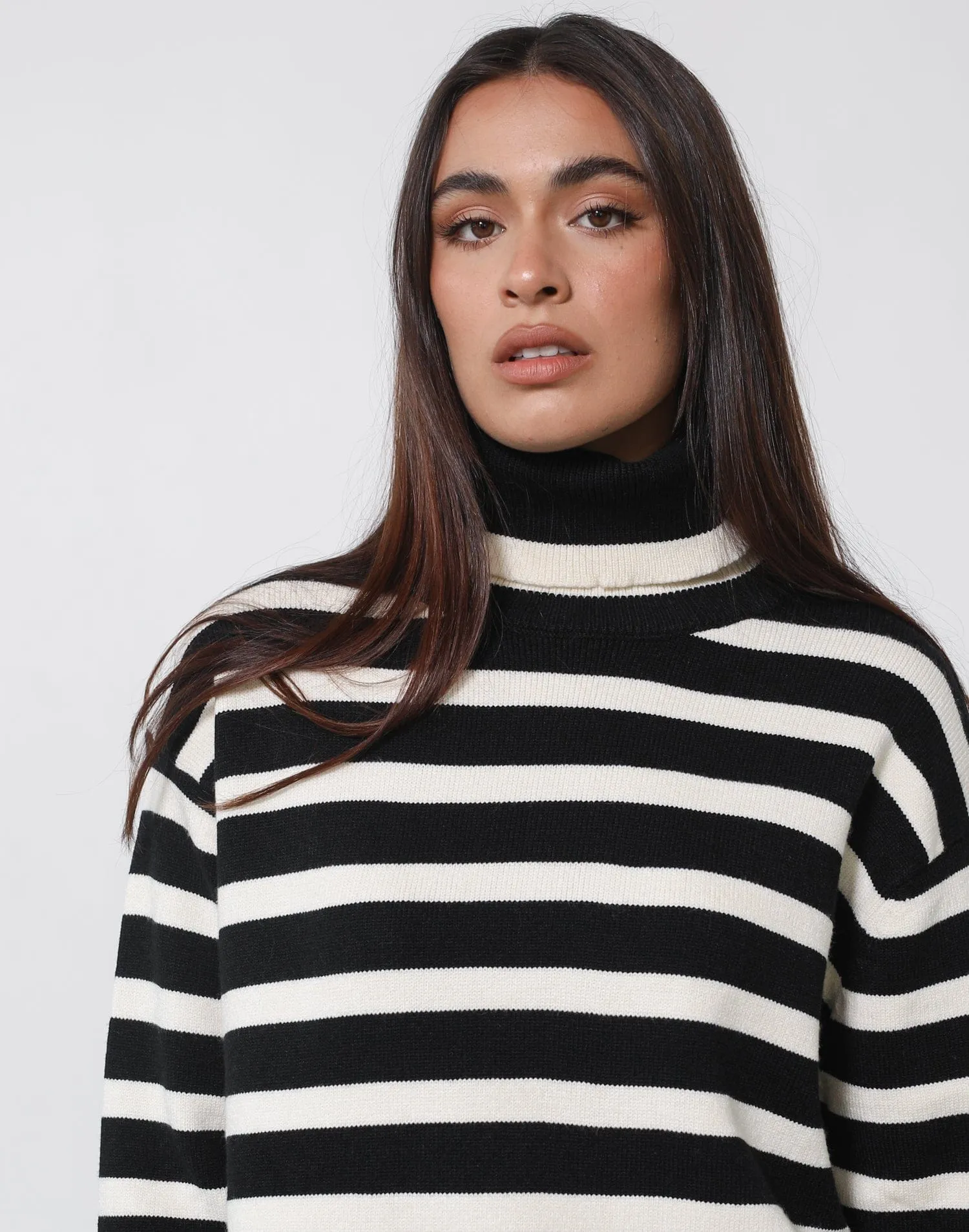 Koa Jumper (Black/Cream)