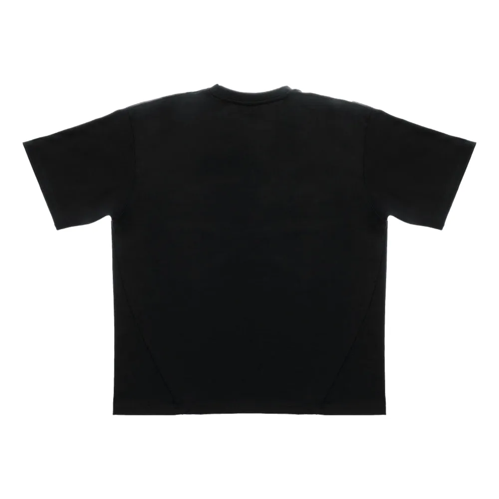 UNTITLED 003 [UN] LOGO T-SHIRT-BLACK